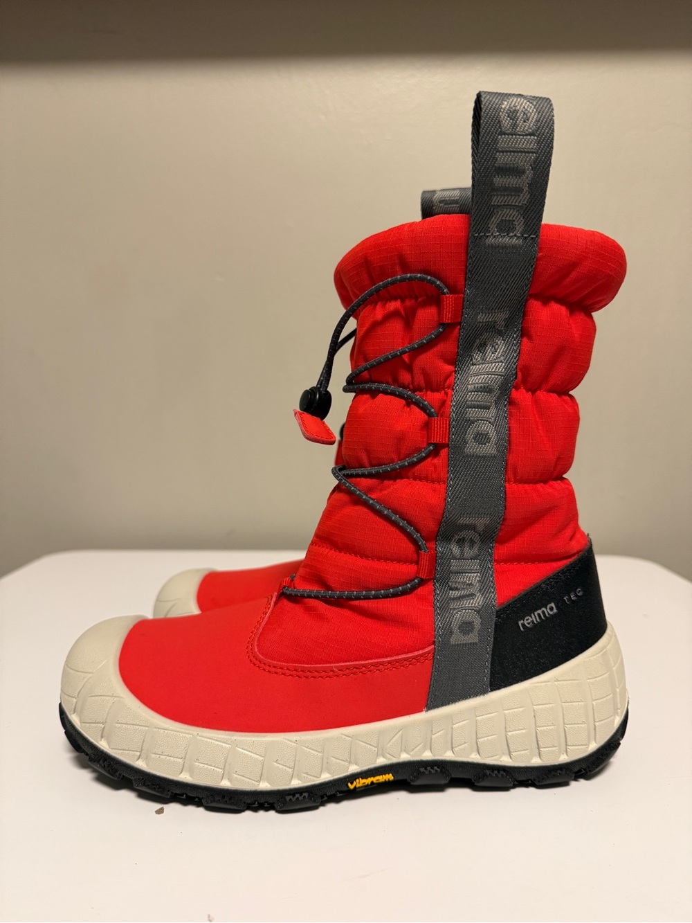 Reima Megapito Waterproof Winter Snow Boots Red Kids US 2.5-3  EU 34 Vibram
